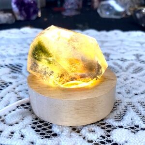 Garden quarts free form